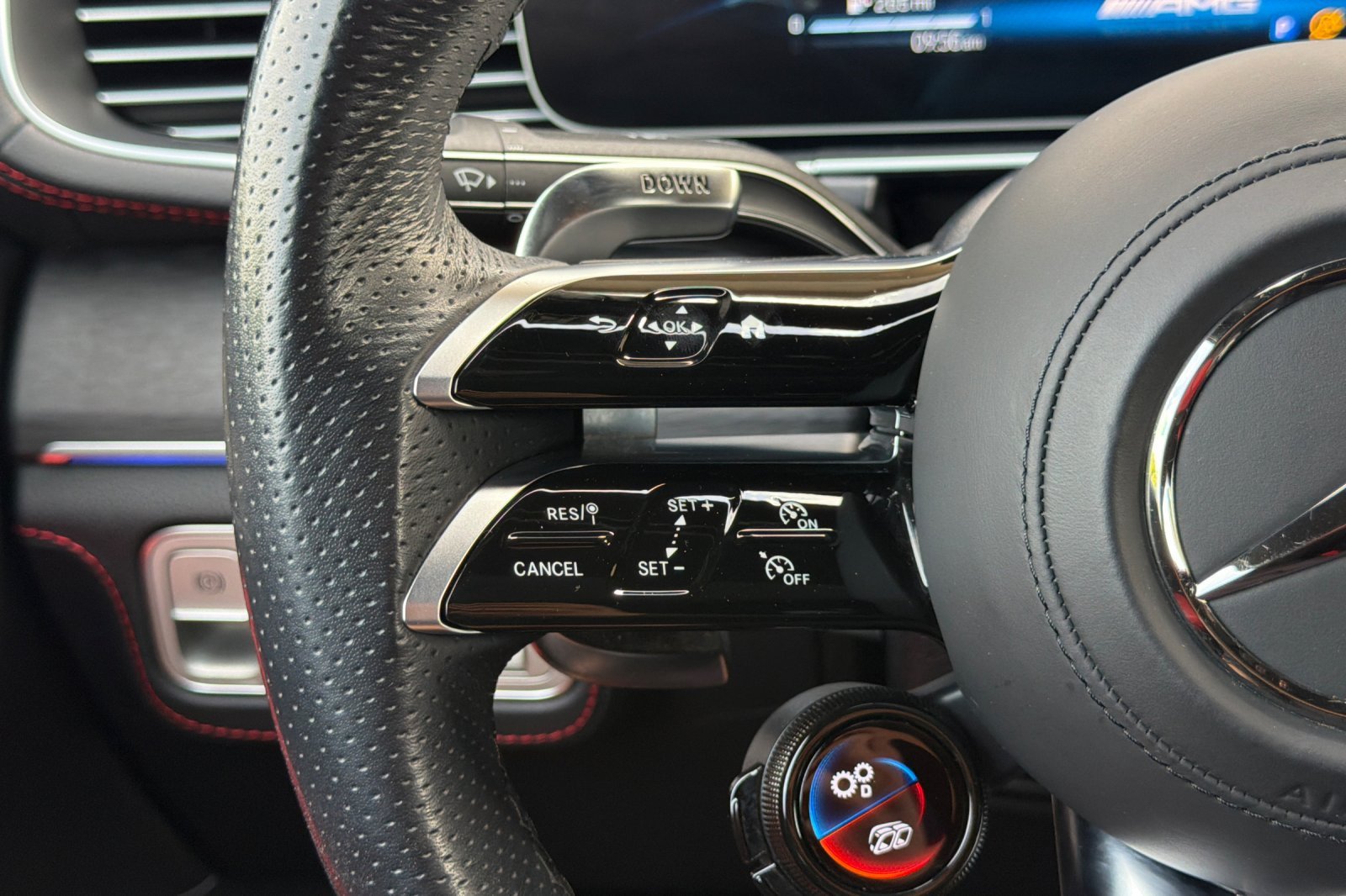 Certified Used 2025 Black Mercedes-Benz GLE 53 AMG® image 29