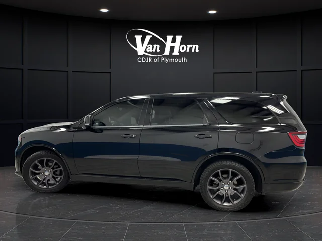Used 2018 DB Black Clearcoat Dodge R/T image 4