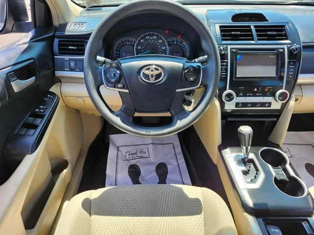 Used 2013 Beige Toyota LE image 19