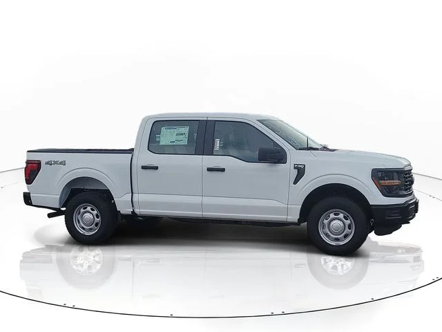 New 2026 Oxford White Ford XL image 4