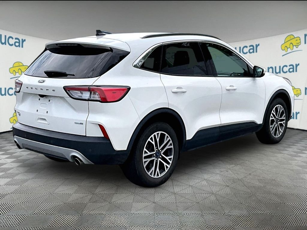 Used 2020 White Metallic Ford SEL image 6