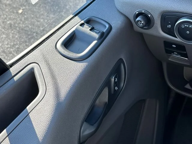 2025 Ford Transit Van Base - Photo 23