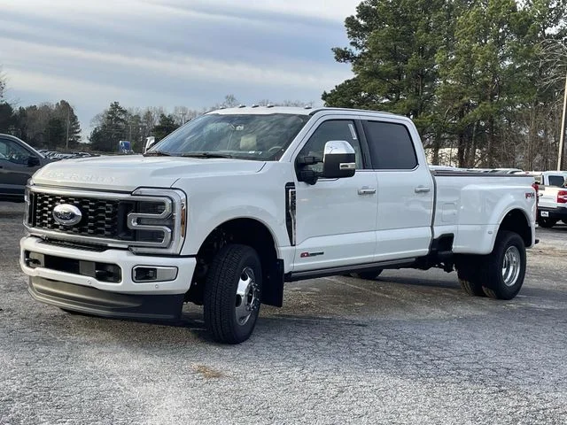 New 2026 White Ford Platinum image 24