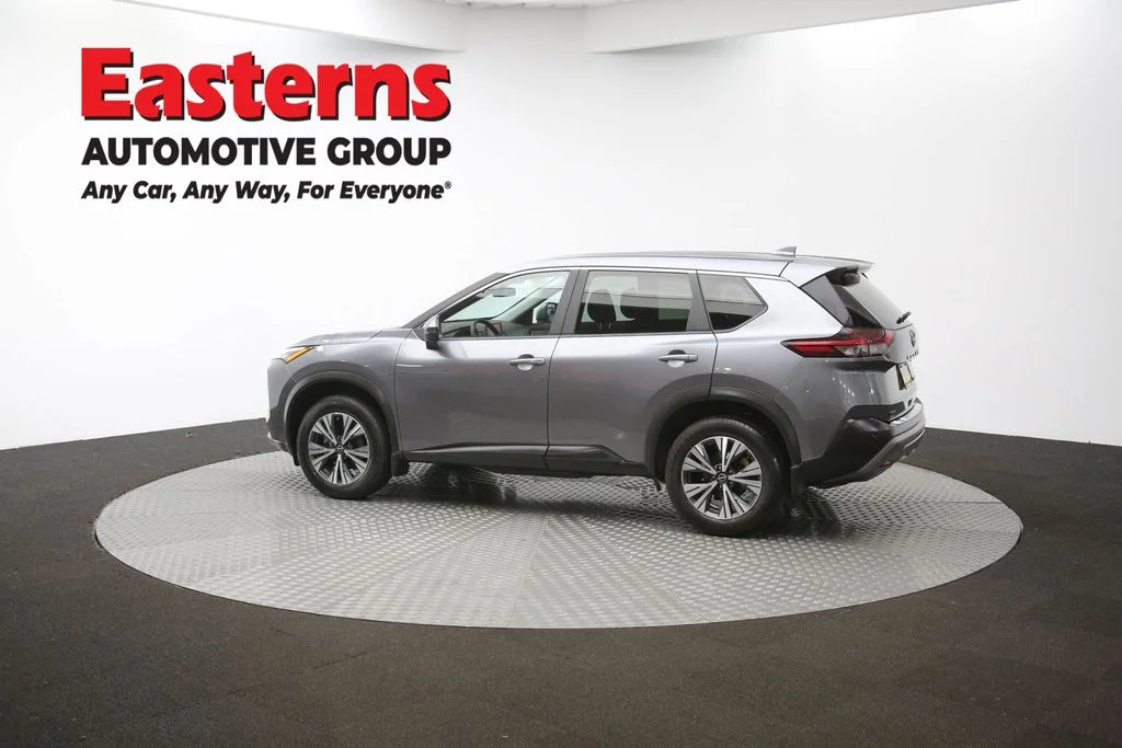 Used 2023 Gray Nissan SV image 61