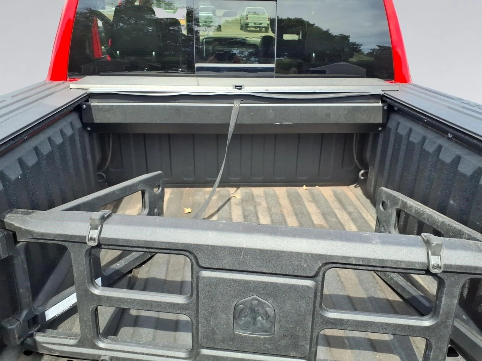 Used 2024  Ram Laramie image 9
