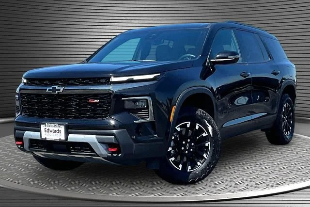 New 2026 Mosaic Black Metallic Chevrolet Z71 image 1