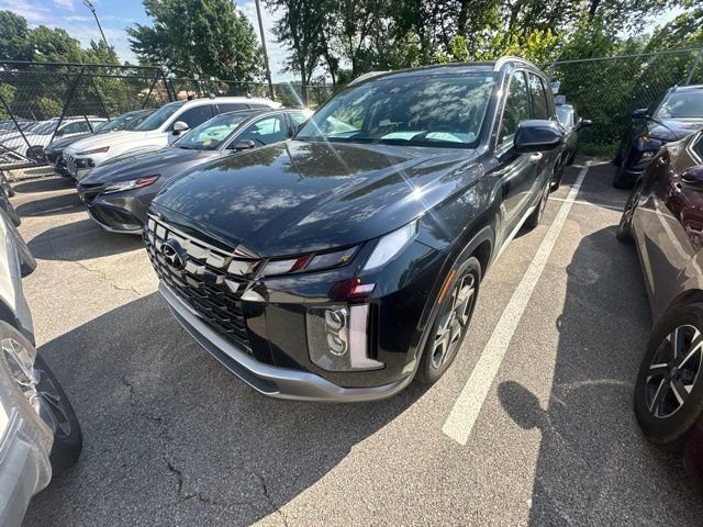 Used 2023 White Hyundai Limited image 2