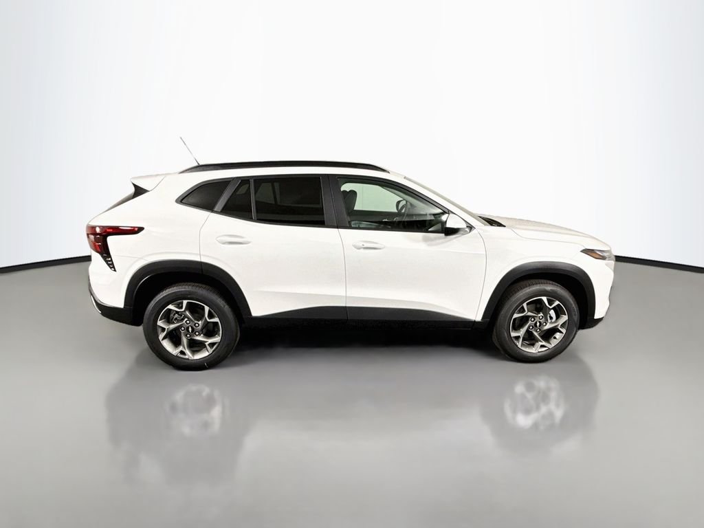 New 2026 Summit White Chevrolet LT image 8