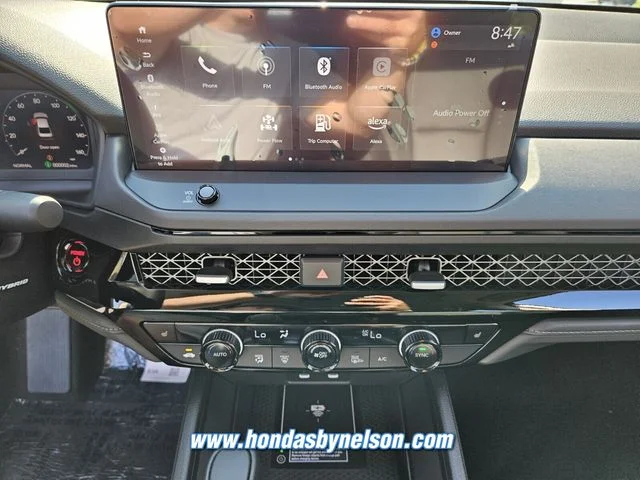 2025 Honda Accord Hybrid EX-L - Photo 13