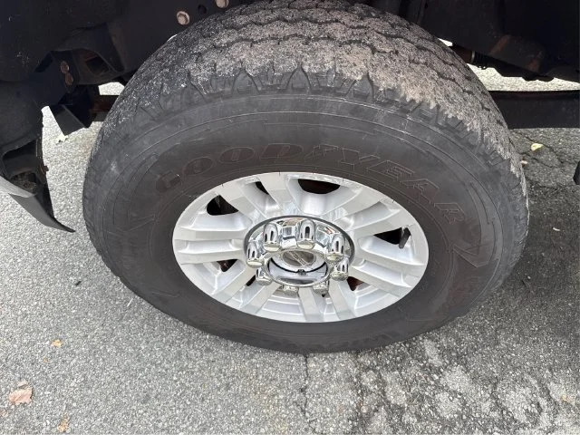 Used 2019 Oxford White Ford XL image 17