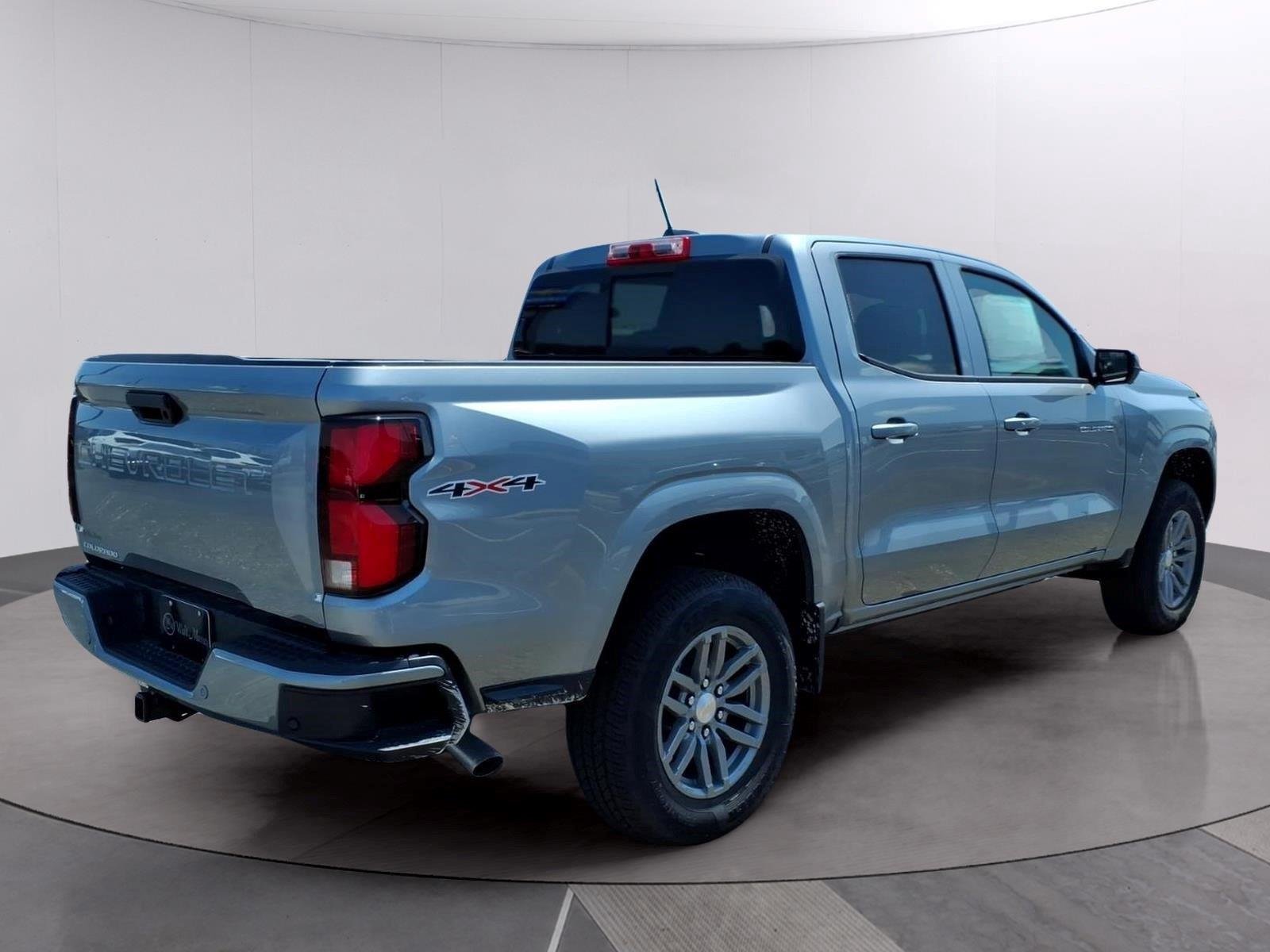 2026 Chevrolet Colorado LT - Photo 5