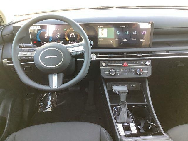 New 2026 White Pearl Hyundai SE image 11