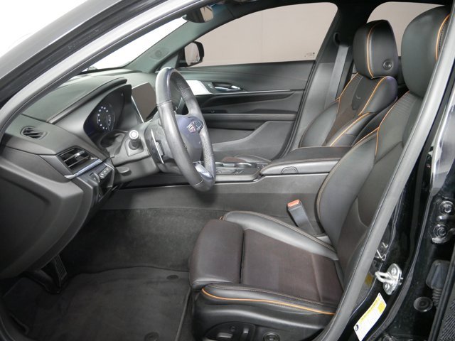 Used 2020 Black Raven Cadillac Sport AWD w/ Technology Pkg & Cold Weather Pkg image 9
