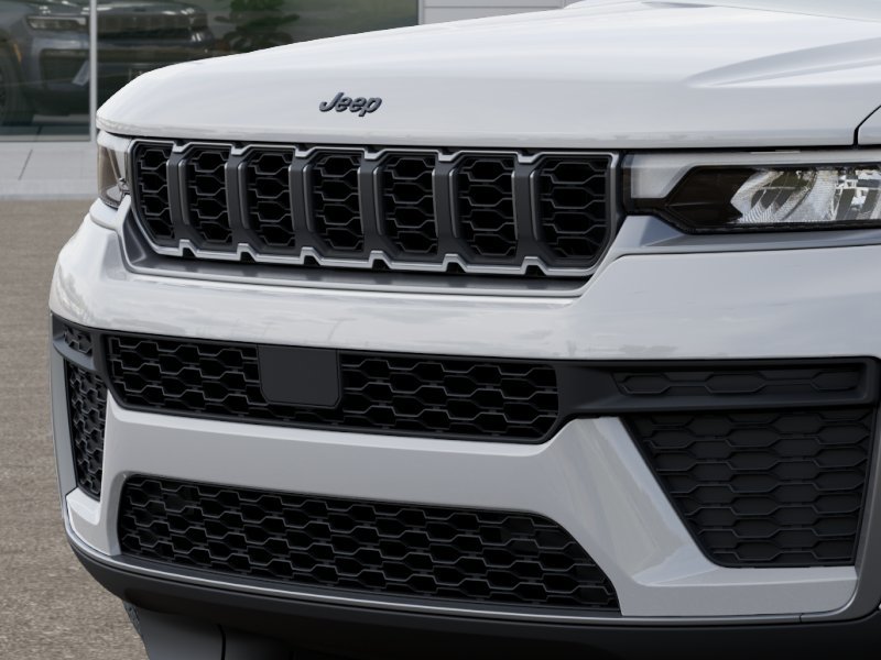 New 2026 Bright White Clear-Coat Exterior Paint Jeep Altitude image 37