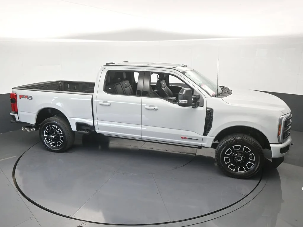 Used 2026 Gray Ford XL image 69