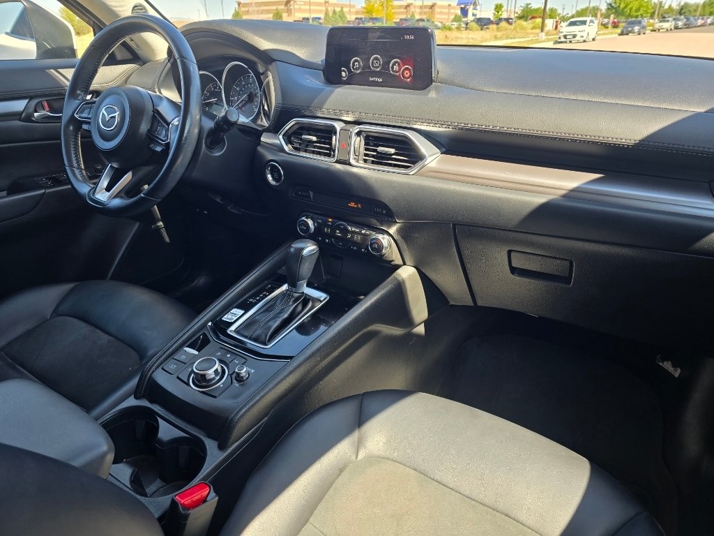Used 2018 Snowflake White Pearl Mica Mazda Touring image 28