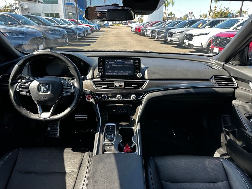 Used 2022  Honda Sport image 17