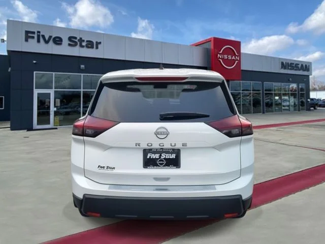 Used 2026 White Nissan SV image 3