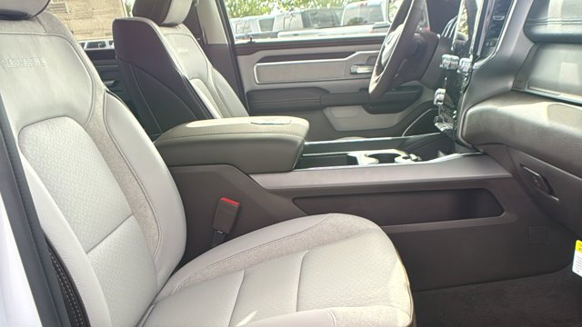 New 2026 Ivory White Tri-Coat Pearl-Coat Exterior Paint RAM Laramie image 14