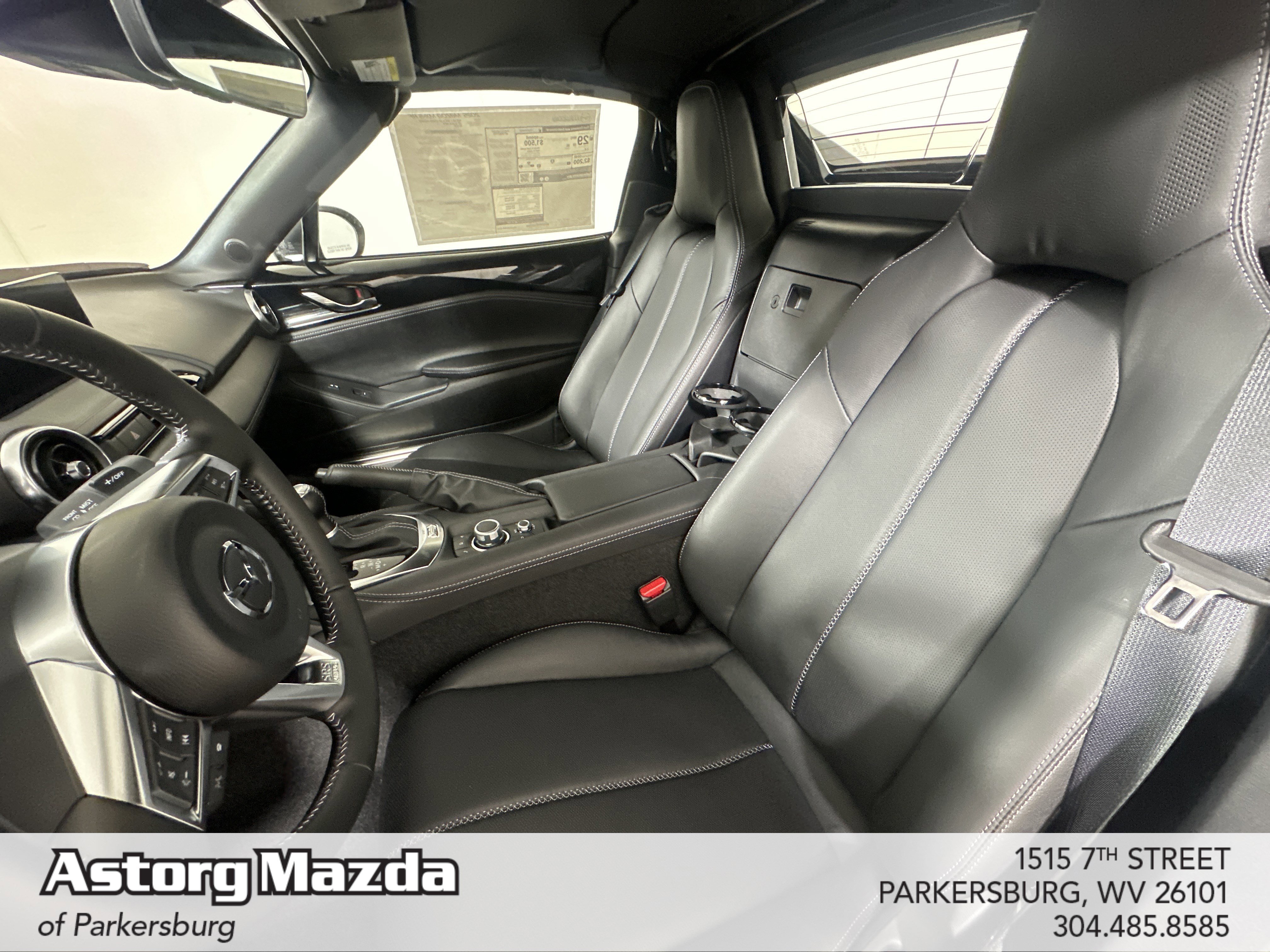 2025 Mazda MX-5 Miata RF Grand Touring - Photo 9