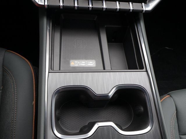 2026 GMC Acadia AT4 - Photo 35