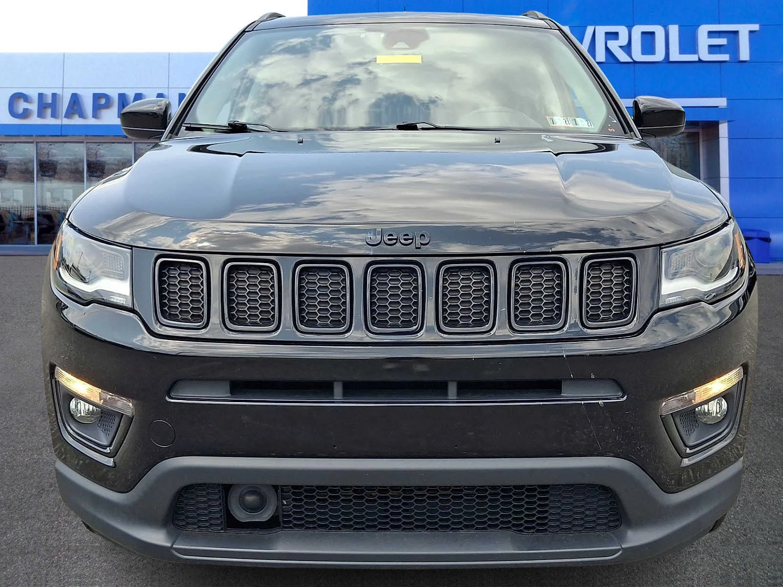Used 2018 Black Jeep Altitude 4x4 image 2