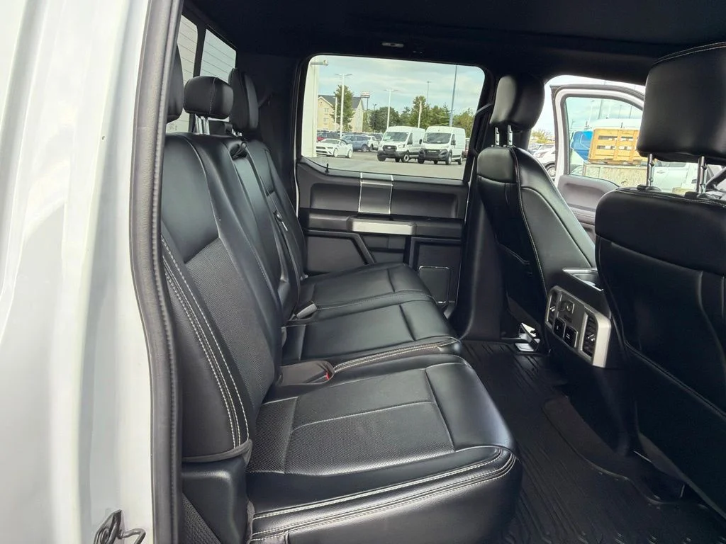 Used 2020 White Ford Lariat image 48