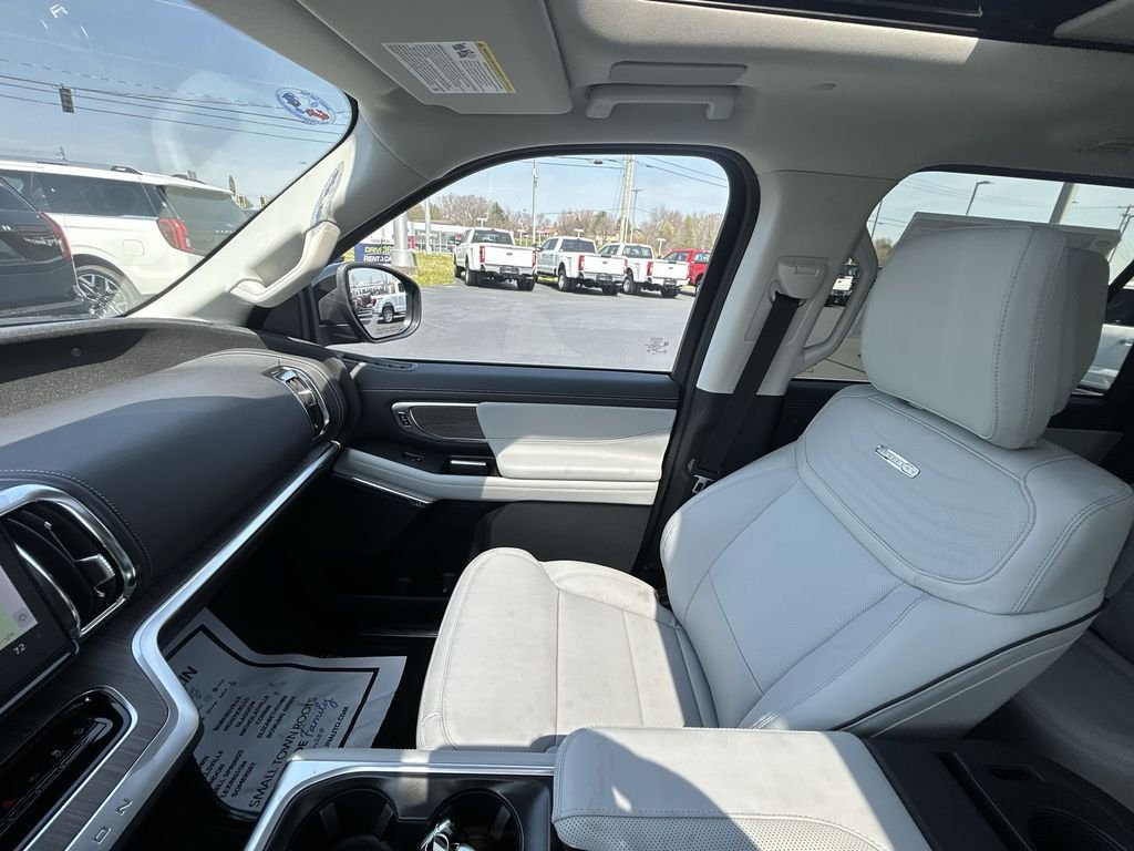 New 2026 Dark Matter Gray Metallic Ford Platinum® image 13