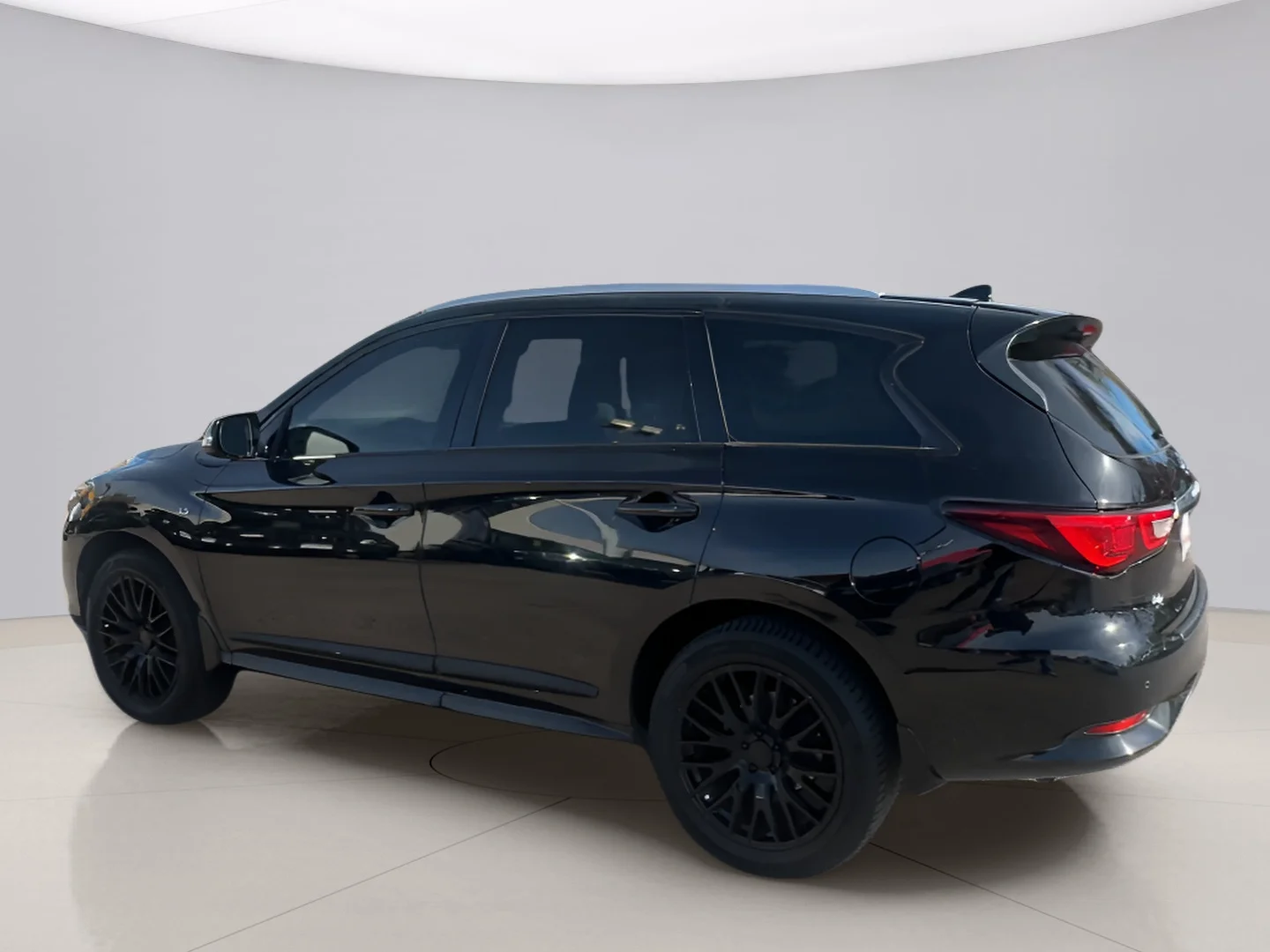 Used 2017 Black INFINITI BASE image 3