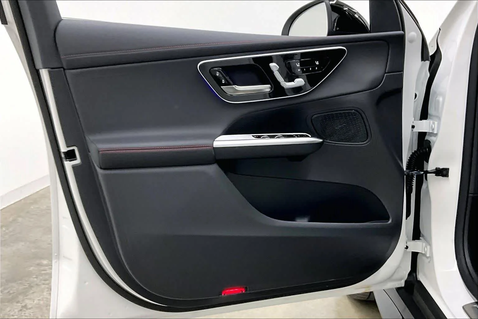New 2026 Polar White Mercedes-Benz AMG® GLC 43 image 10