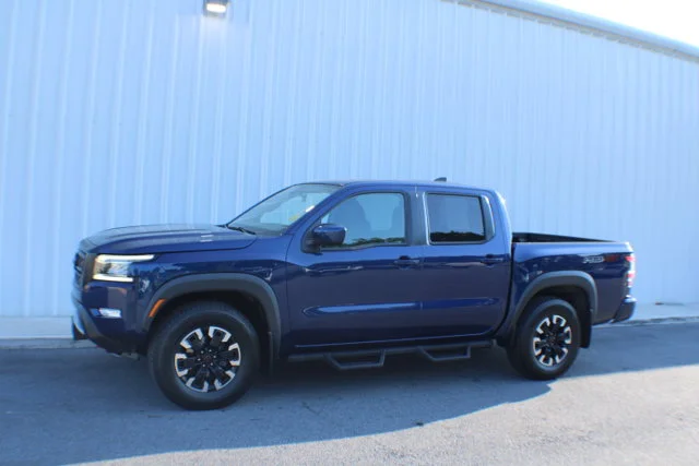 Used 2022 Deep Blue Pearl Nissan PRO-4X image 4