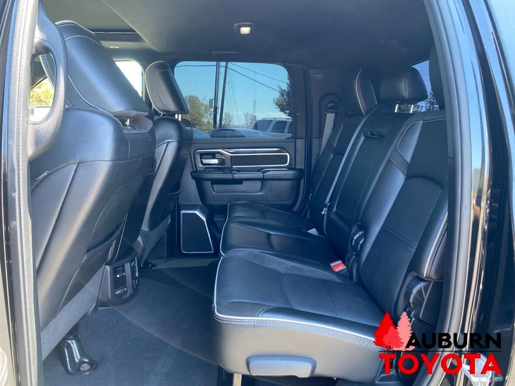 Used 2022 Diamond Black Crystal Pearlcoat Ram Laramie image 24