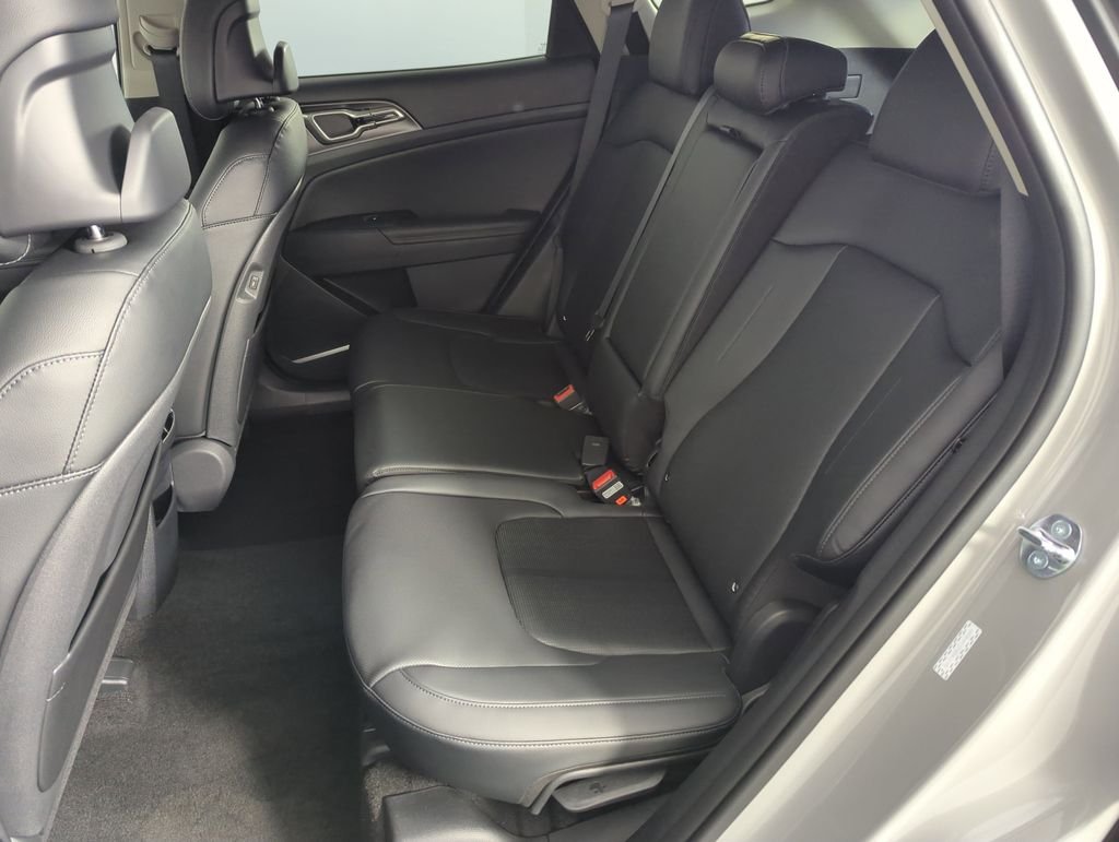New 2026 Wolf Gray Kia EX image 28