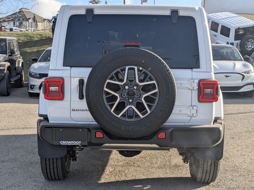 New 2026 White Jeep Sahara - - 4x4 - McKinley Leather Seats - Body? Colour Hardtop - Side Steps & More! image 7