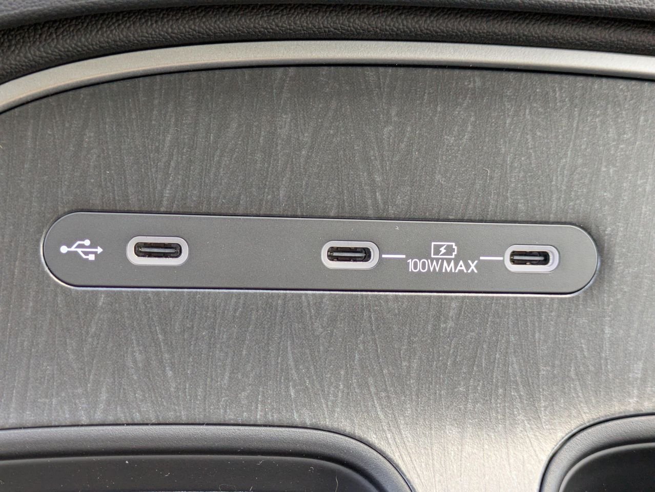 New 2027 Creamy White Pearl Hyundai SE FWD image 26