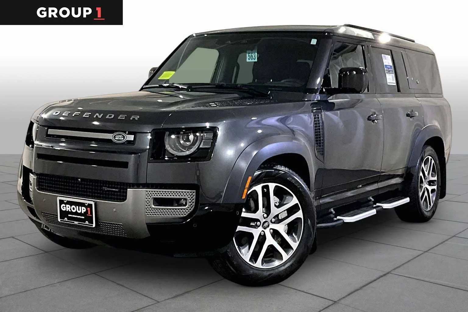 2023 Land Rover Defender X-Dynamic SE's photo
