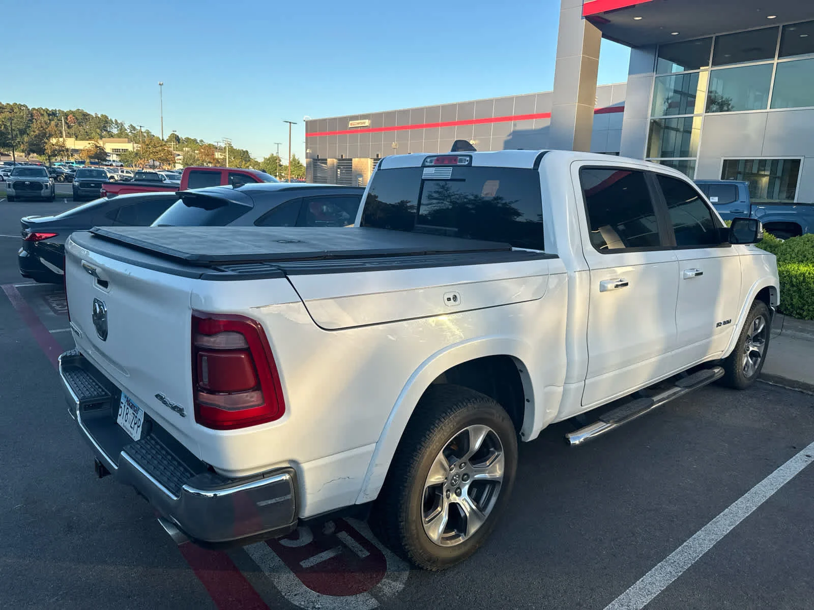 Used 2019 Ivory White Tri-Coat Pearlcoat Ram Laramie image 4