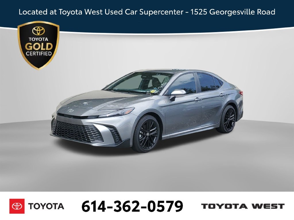 Used 2026  Toyota SE image 1