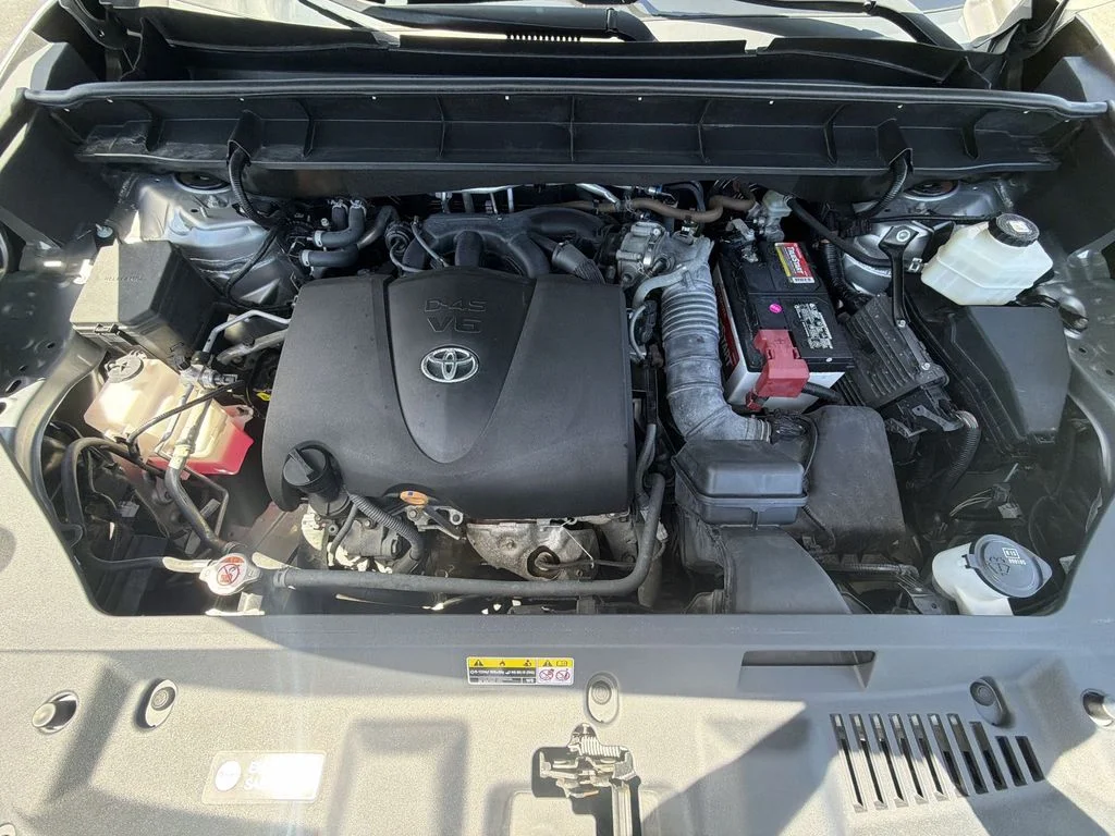 Used 2020 Silver Toyota Limited image 37