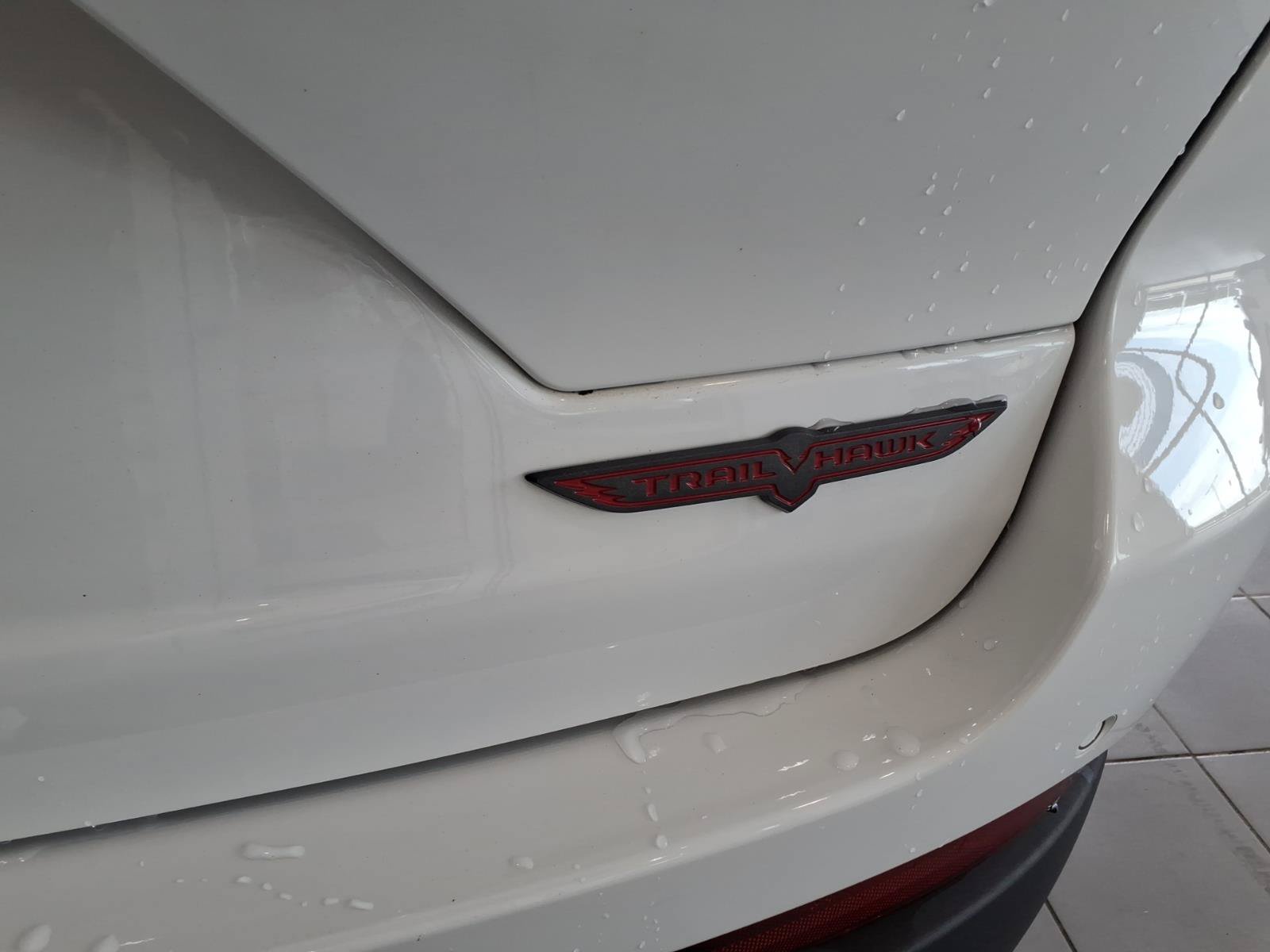 2022 Jeep Grand Cherokee Trailhawk - Photo 19