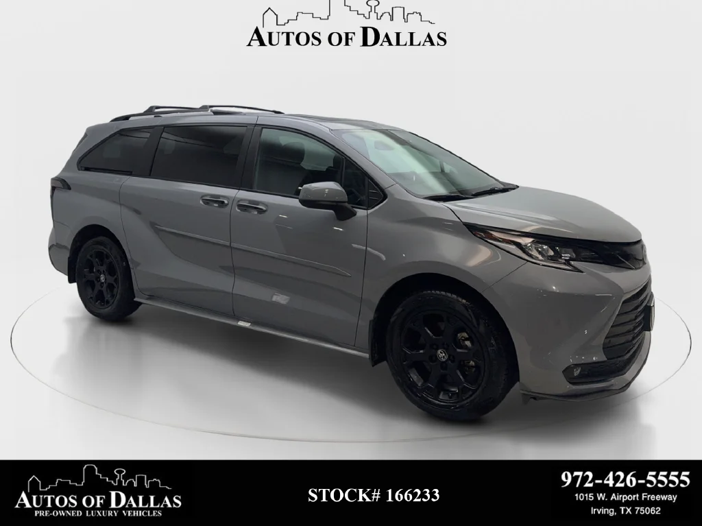 2025 Toyota Sienna Woodland Edition