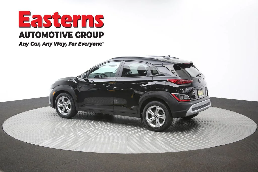 Used 2022 Black Hyundai SEL image 63