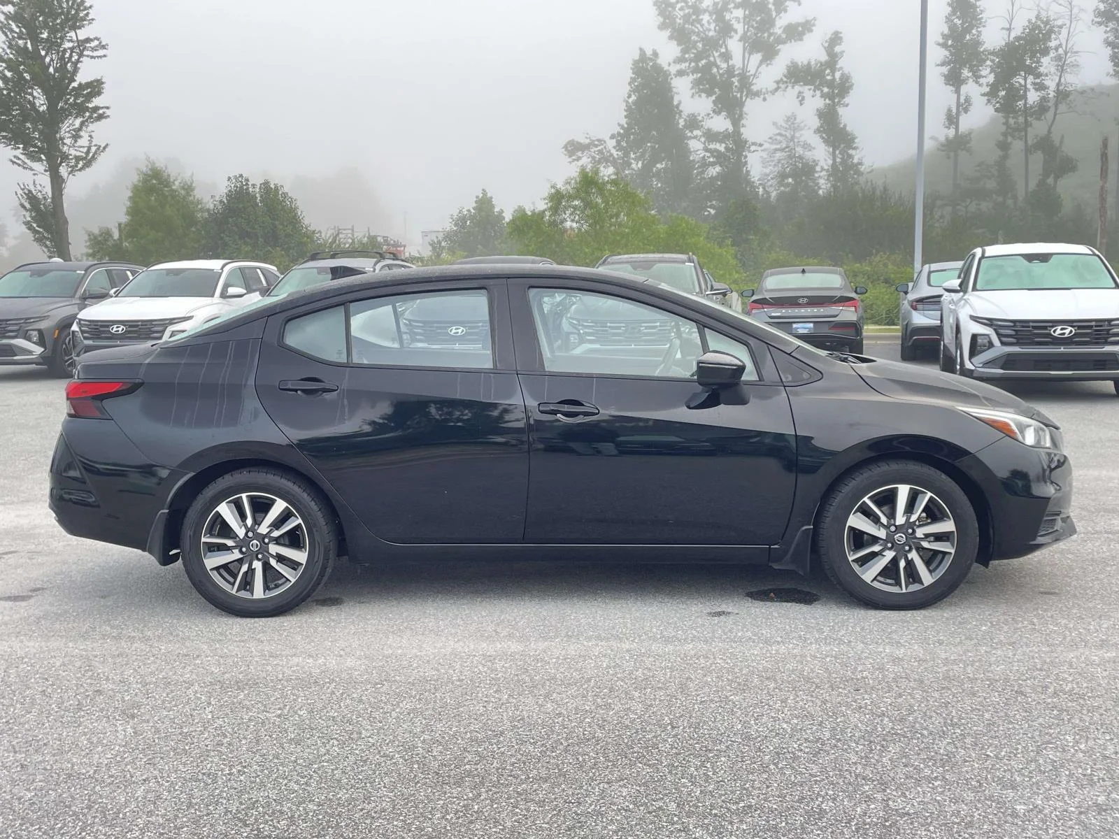 Used 2020 Super Black Nissan SV image 28