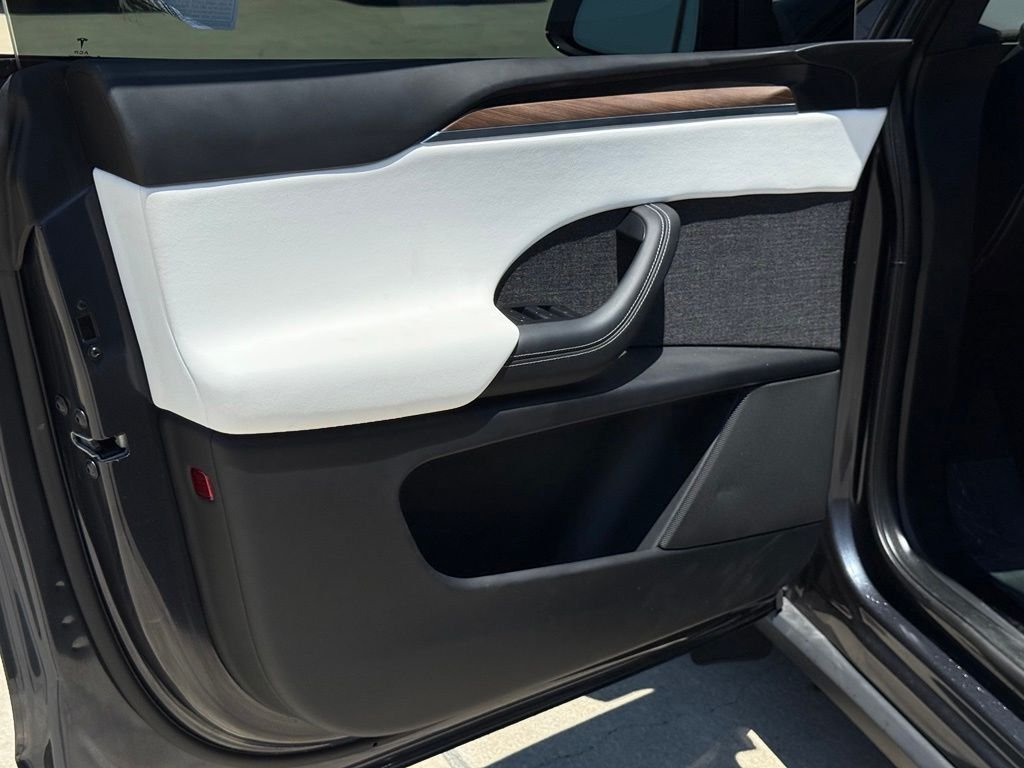 Used 2024 Gray Tesla Base image 18
