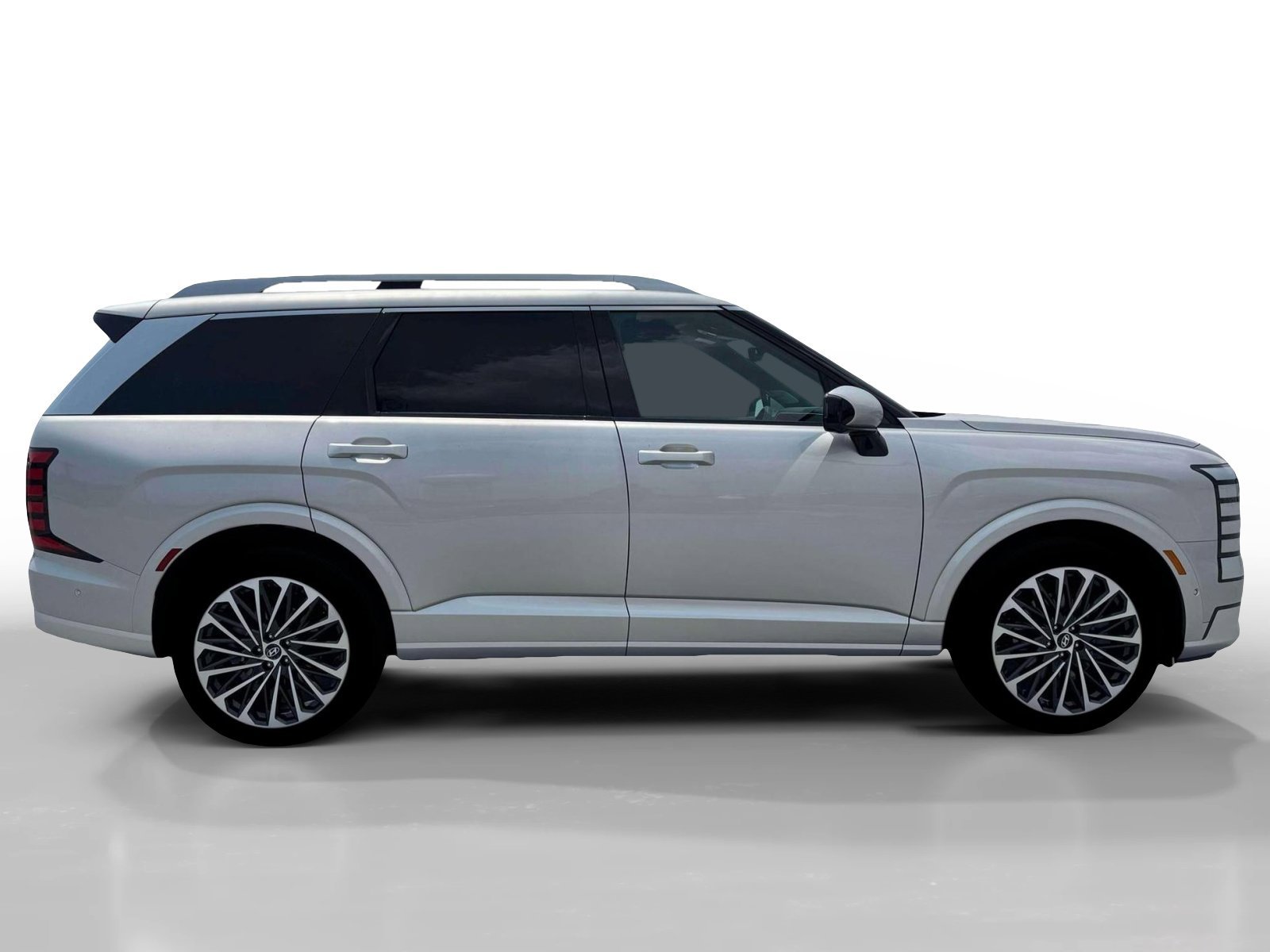 New 2026 Typhoon Silver Metallic Hyundai Calligraphy image 9