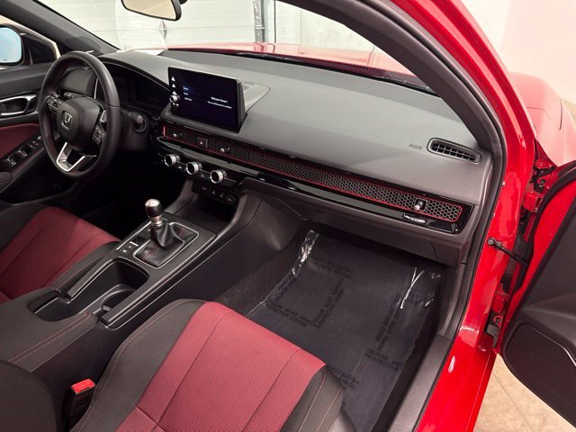 Used 2025 Rallye Red Honda  image 24