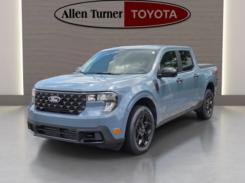 Used 2025 Gray Ford XLT image 3