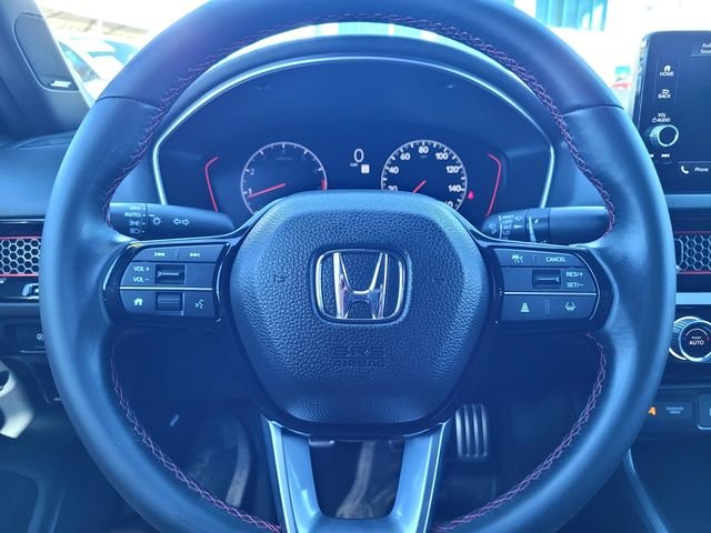 Used 2024  Honda Base image 25