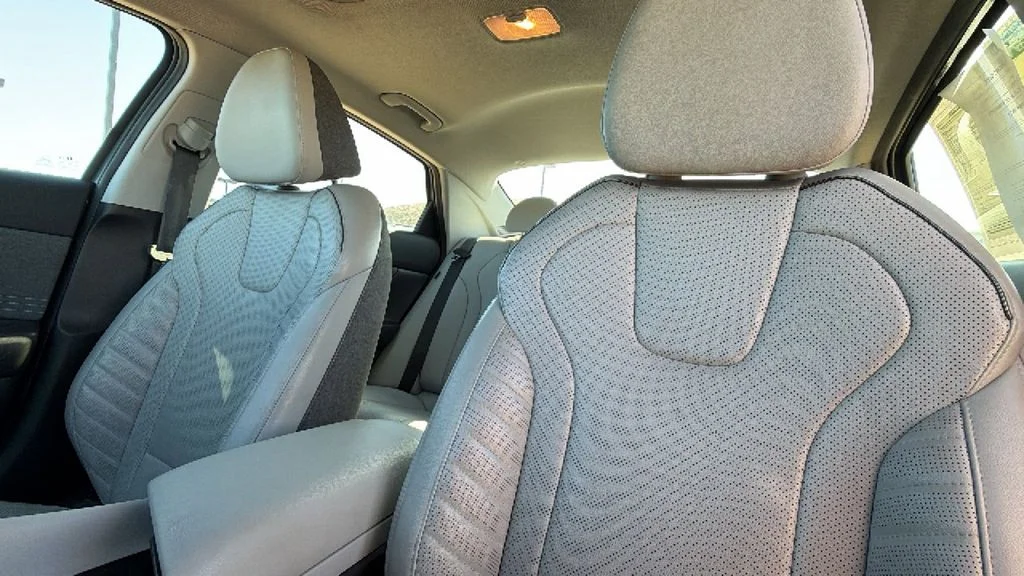 Used 2024 Gray Hyundai Limited image 11