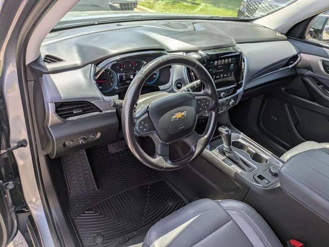 Used 2019 Gray Chevrolet 3LT image 10